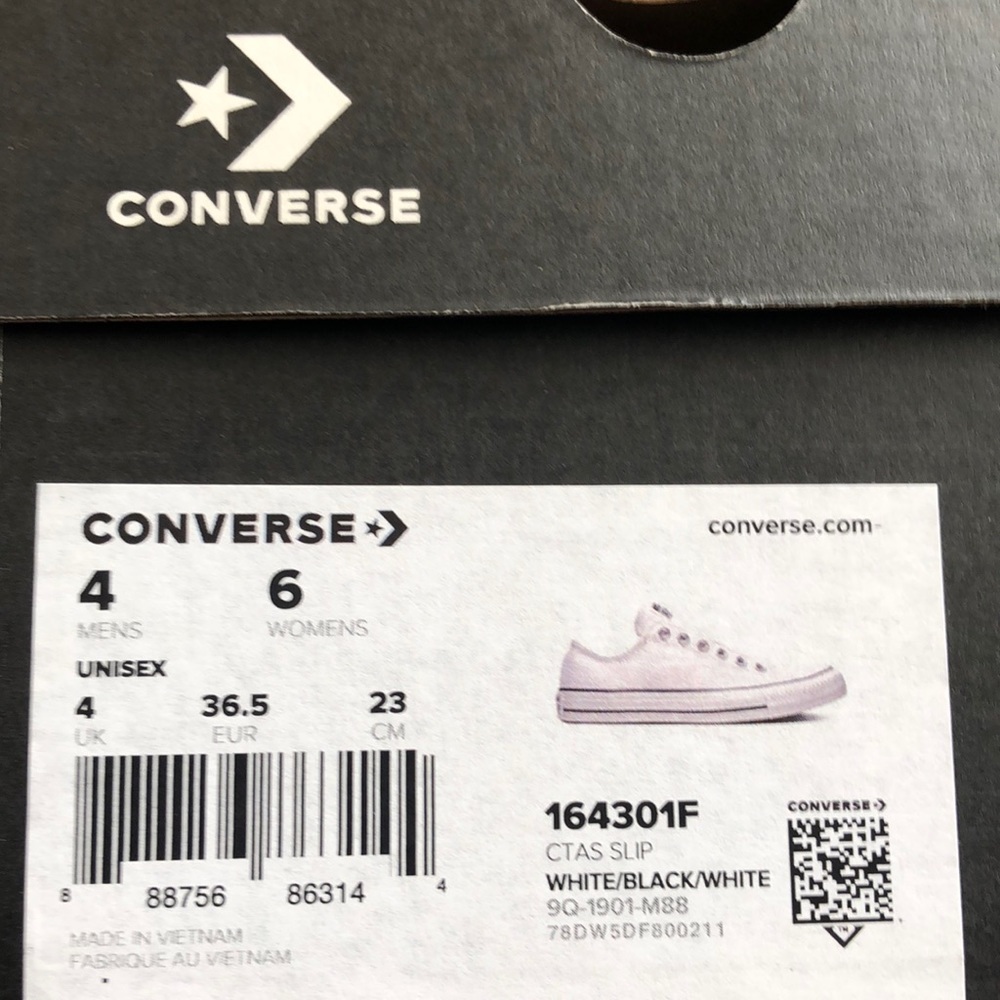 Converse Chuck Taylor All Star Laceless (uni-sex) Size 6 (NWT) - Picture 10 of 13